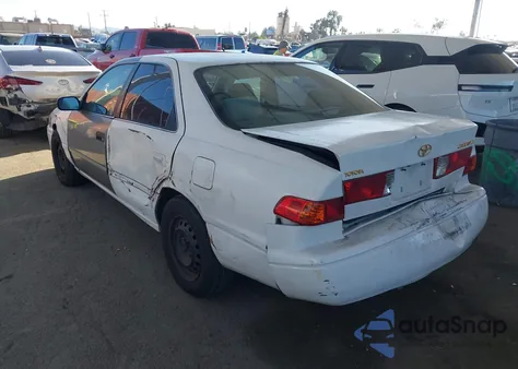 2000 Toyota Camry Le из США, поврежденный, VIN JT2BG22K0Y0464957